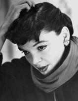 Judy Garland, 1954