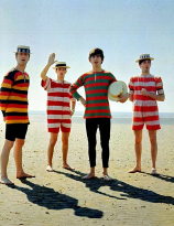The Beatles in the beach in 1963 - photo by Dezzo Hoffman