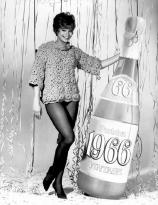 Happy New Year - Juliet Prowse 1966