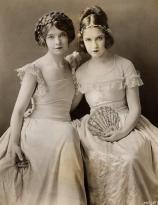Lilian and Dorothy Gish circa 1924