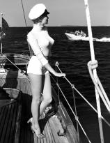 Look at me, I am sailing - I am sailing