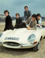 1965 The Dave Clark Five in a Jaguar E-Type
