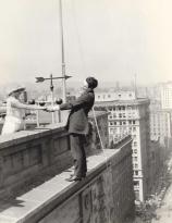 Mildred Davis and Harold Lloyd - promotional photo for Safety Last (1923) by Gene Kornman