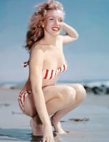 Marilyn Monroe photographed by Laszlo Willinger, 1948
