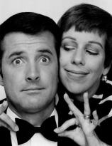 Lyle Waggoner and Carol Burnett