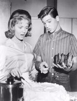 Shelley Fabares and Paul Petersen in The Donna Reed Show, 1962
