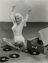 Mamie Van Doren, 1959