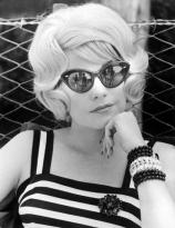 Shirley MacLaine in sunglasses