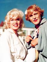 Marilyn Monroe and Jack Lemmon - Some Like It Hot