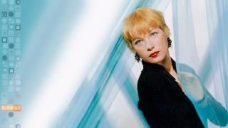 Shirley MacLaine 01